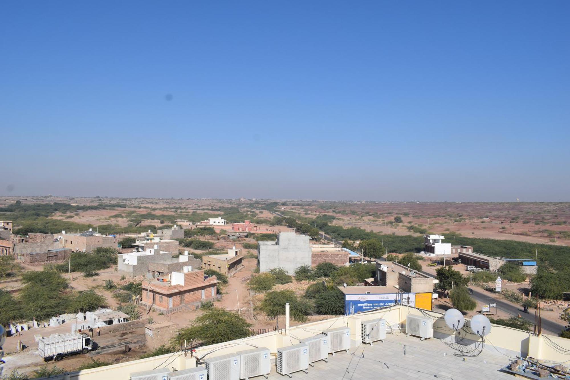 Pokhran Hotel Krishna & Restaurant מראה חיצוני תמונה